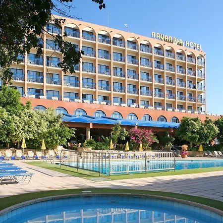 Navarria Blue Hotel Лимасол Екстериор снимка